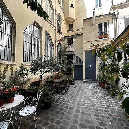 Parisien Apartment Paris
